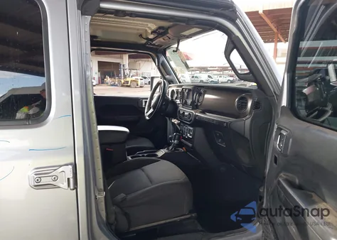 2020 Jeep Wrangler Unlimited Sport S 4X4 z USA, uszkodzony, nr VIN 1C4HJXDN8LW126929